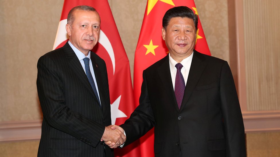 Cumhurbaşkanı Erdoğan 26 Temmuz'da Çin Devlet Başkanı Şi Jinping ile Johannesburg'daki BRICS zirvesinde bir araya gelmişti.