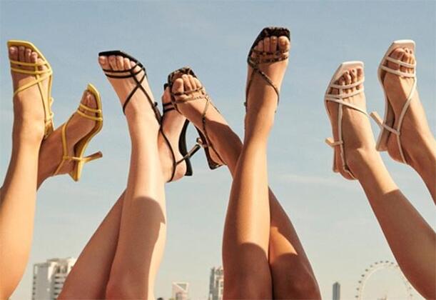 Bu yaz dolabınızda olması gereken 5 ayakkabı modeli